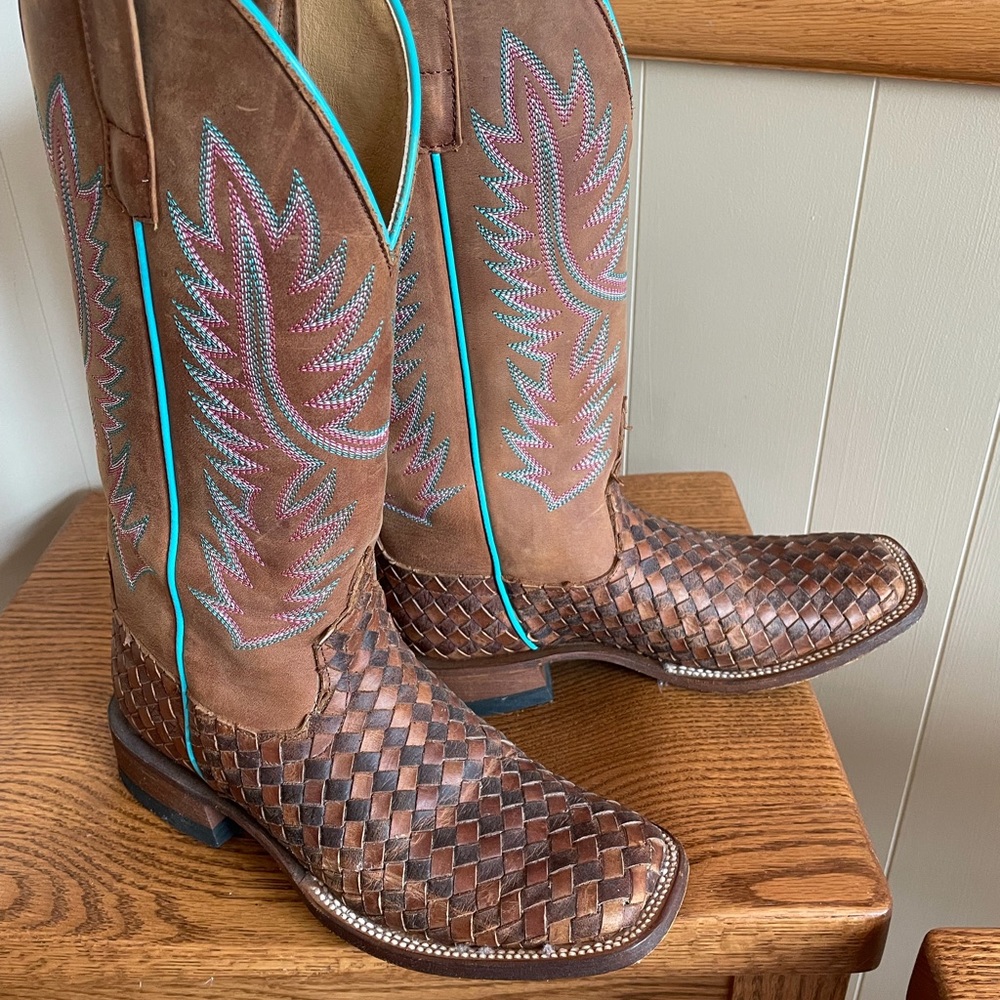 Macie Bean M9092 Size 7 worn once